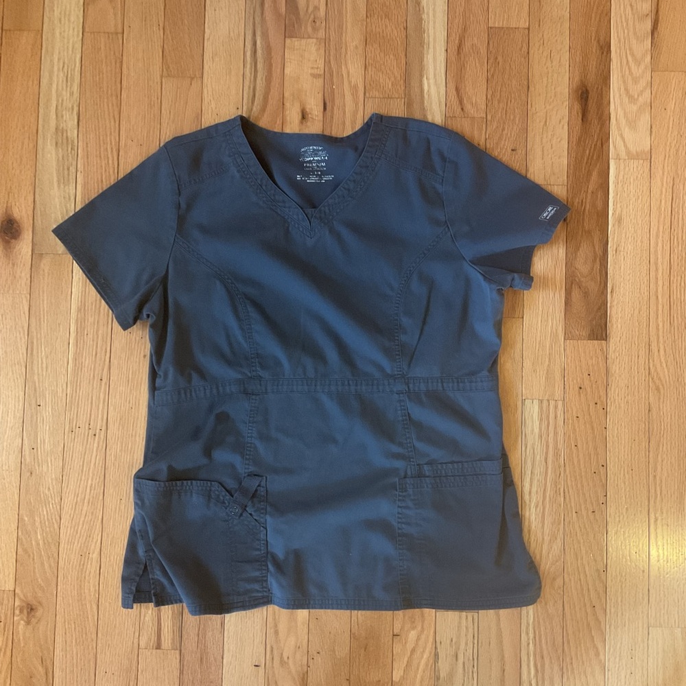 Cherokee workwear scrub top